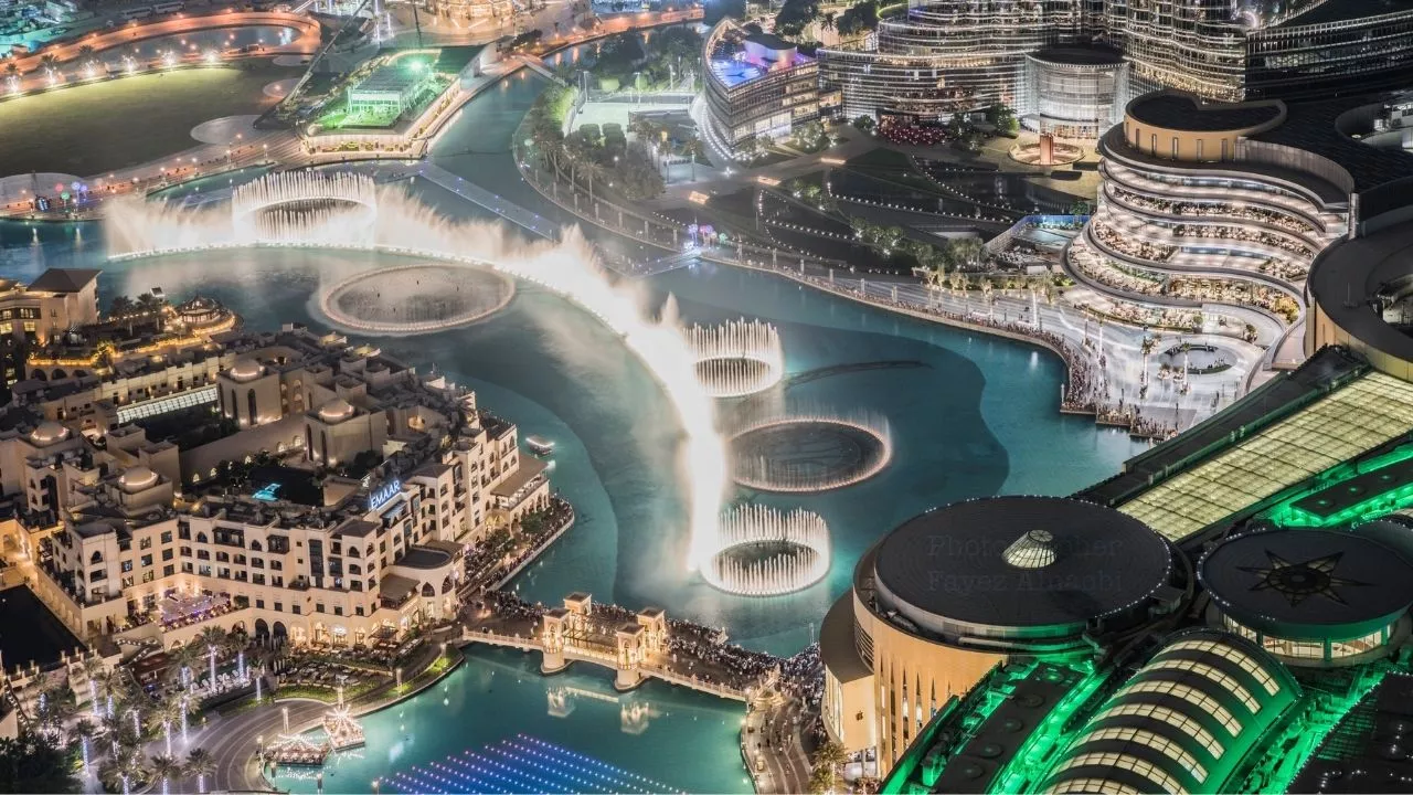 The-Dubai-Fountain-Show